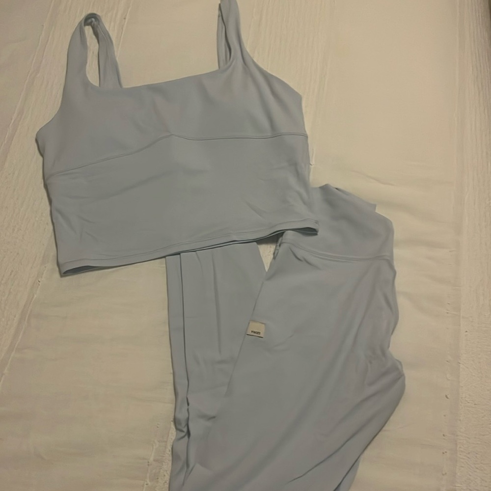 Vuori Workout Set
